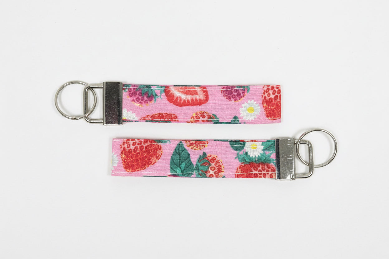 Wristlet key chain