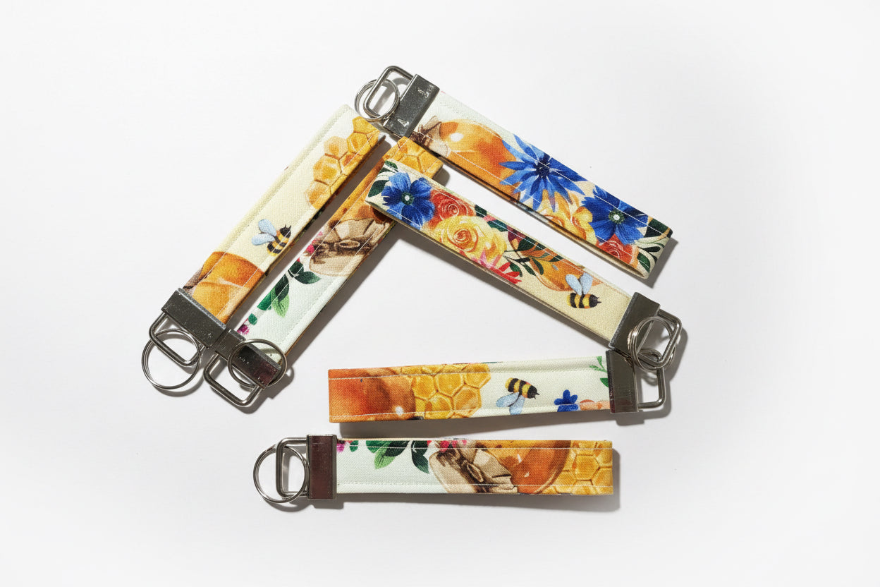 Wristlet key chain